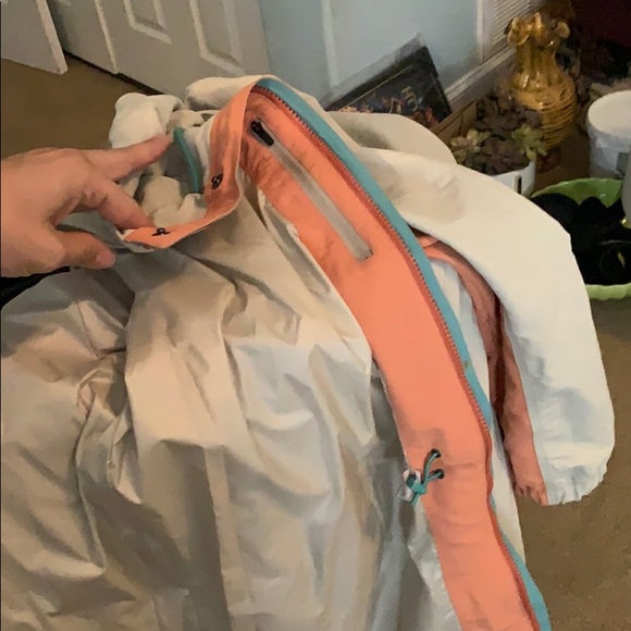 NEW Patagonia Parka XL - Picture 6 of 7